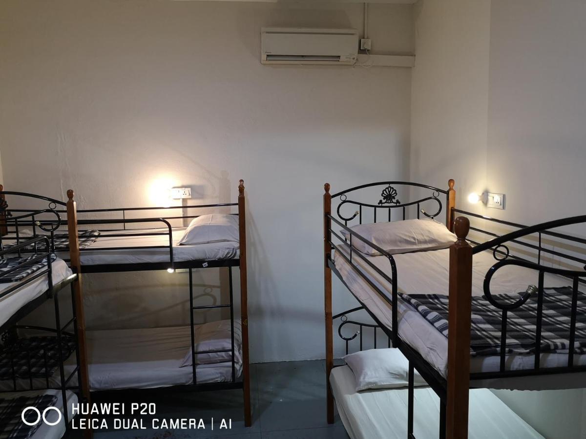 Apple Backpackers Hotel Джордж Таун Екстериор снимка