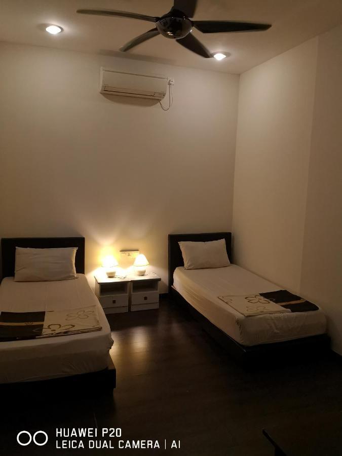 Apple Backpackers Hotel Джордж Таун Екстериор снимка
