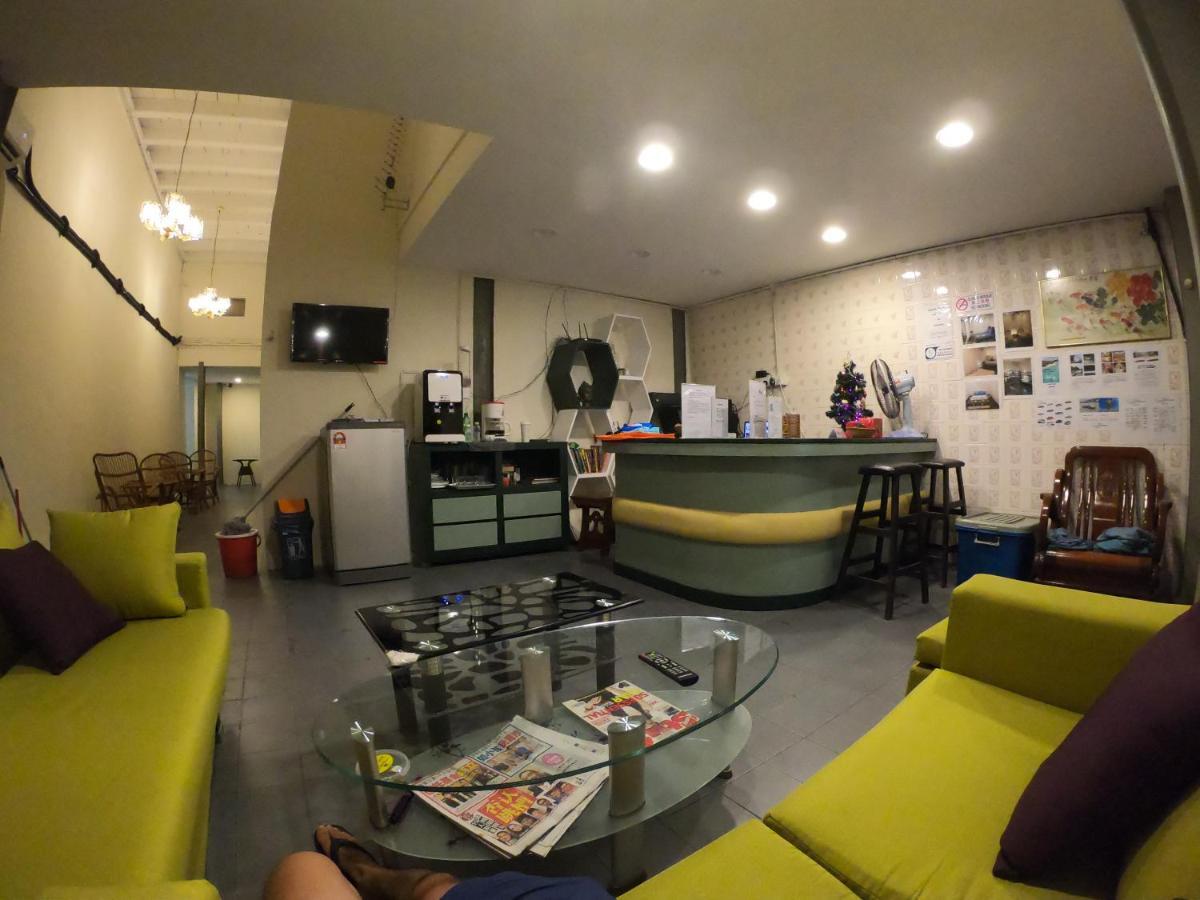 Apple Backpackers Hotel Джордж Таун Екстериор снимка