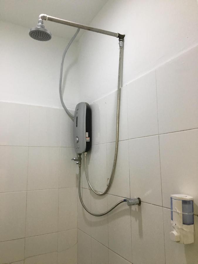 Apple Backpackers Hotel Джордж Таун Екстериор снимка