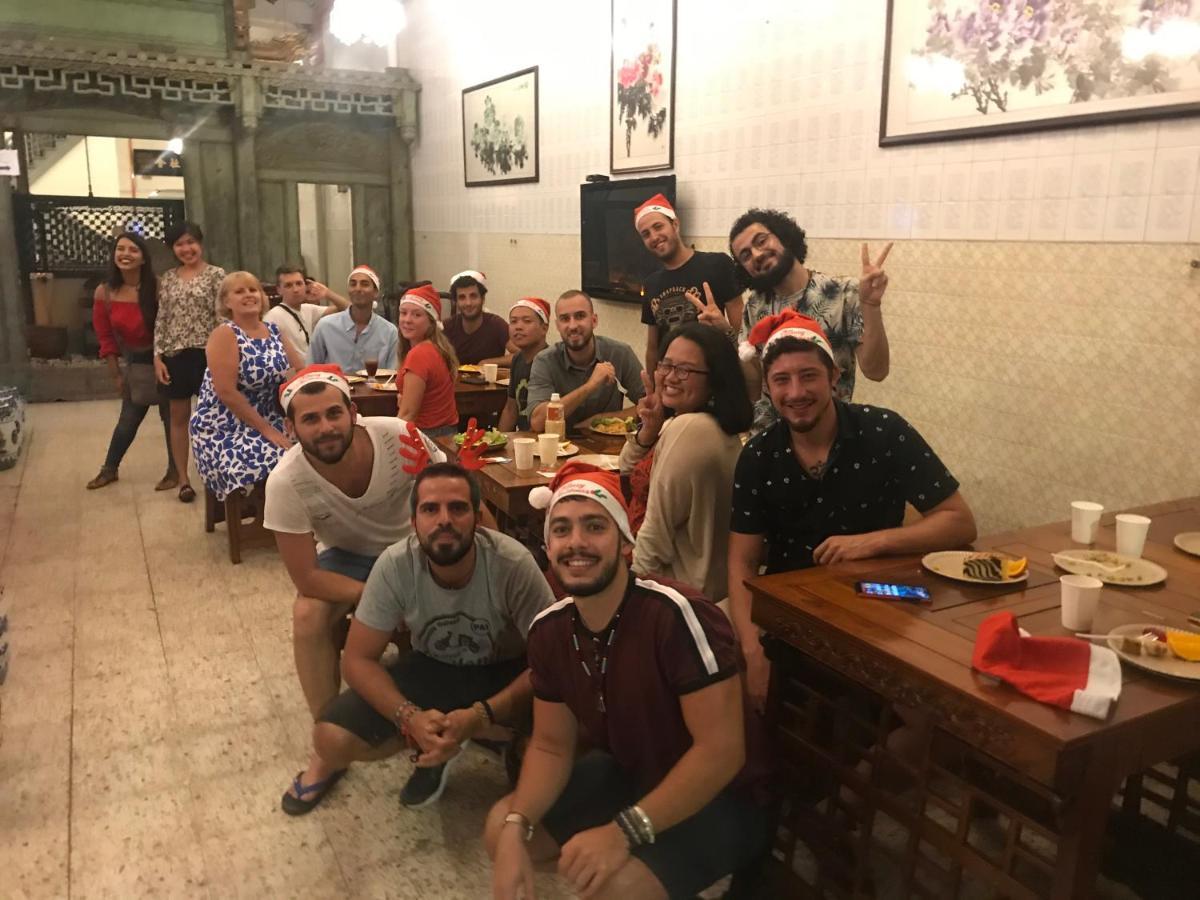 Apple Backpackers Hotel Джордж Таун Екстериор снимка