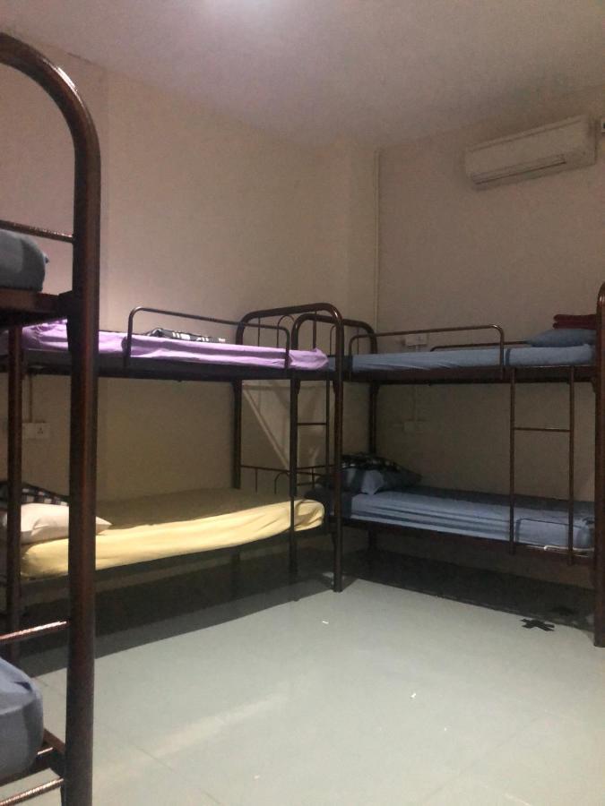 Apple Backpackers Hotel Джордж Таун Стая снимка