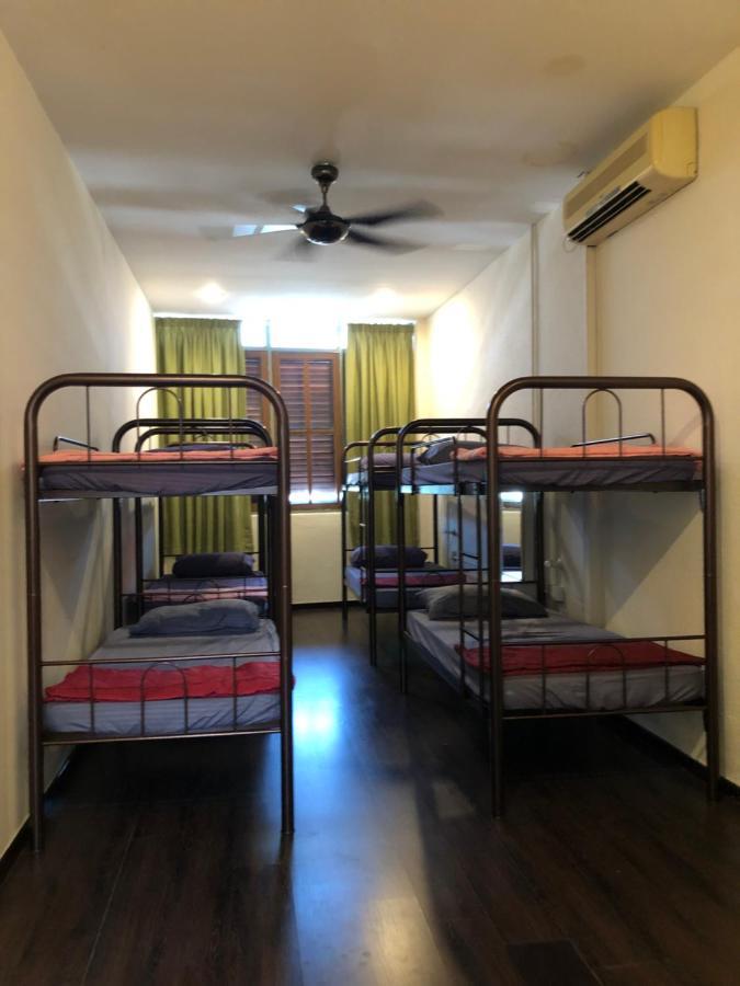 Apple Backpackers Hotel Джордж Таун Стая снимка